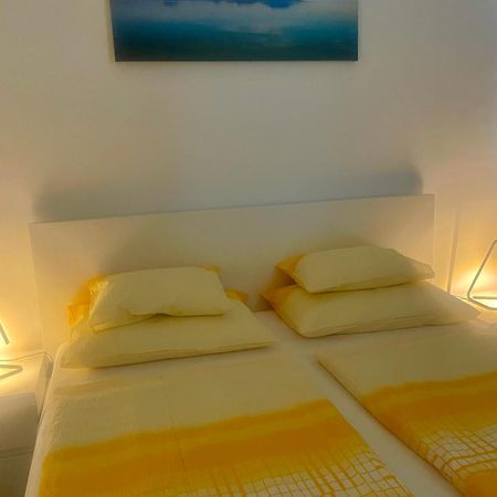 Vizparti Apartman Siófok Buitenkant foto