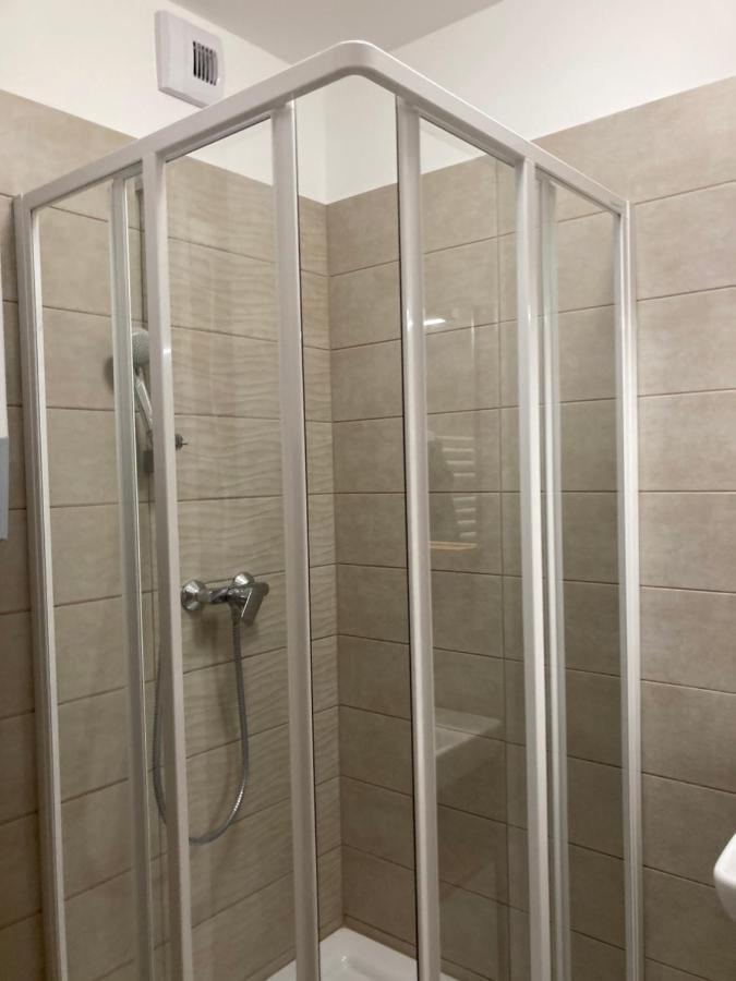 Vizparti Apartman Siófok Buitenkant foto